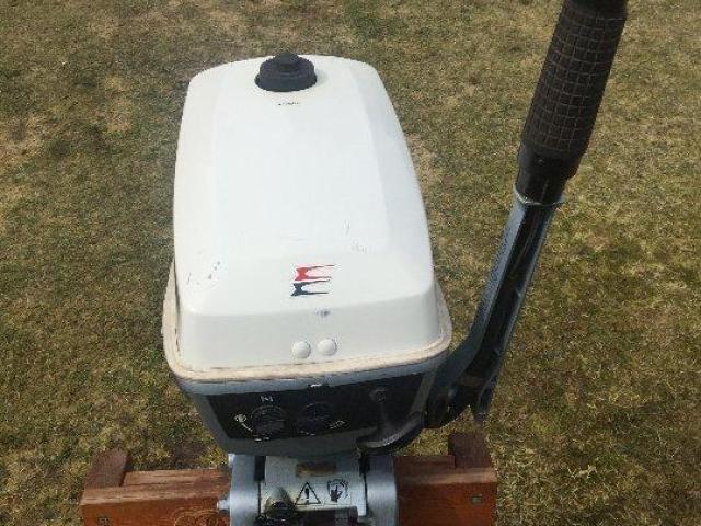 Evinrude 4hk 2-cyl -85.