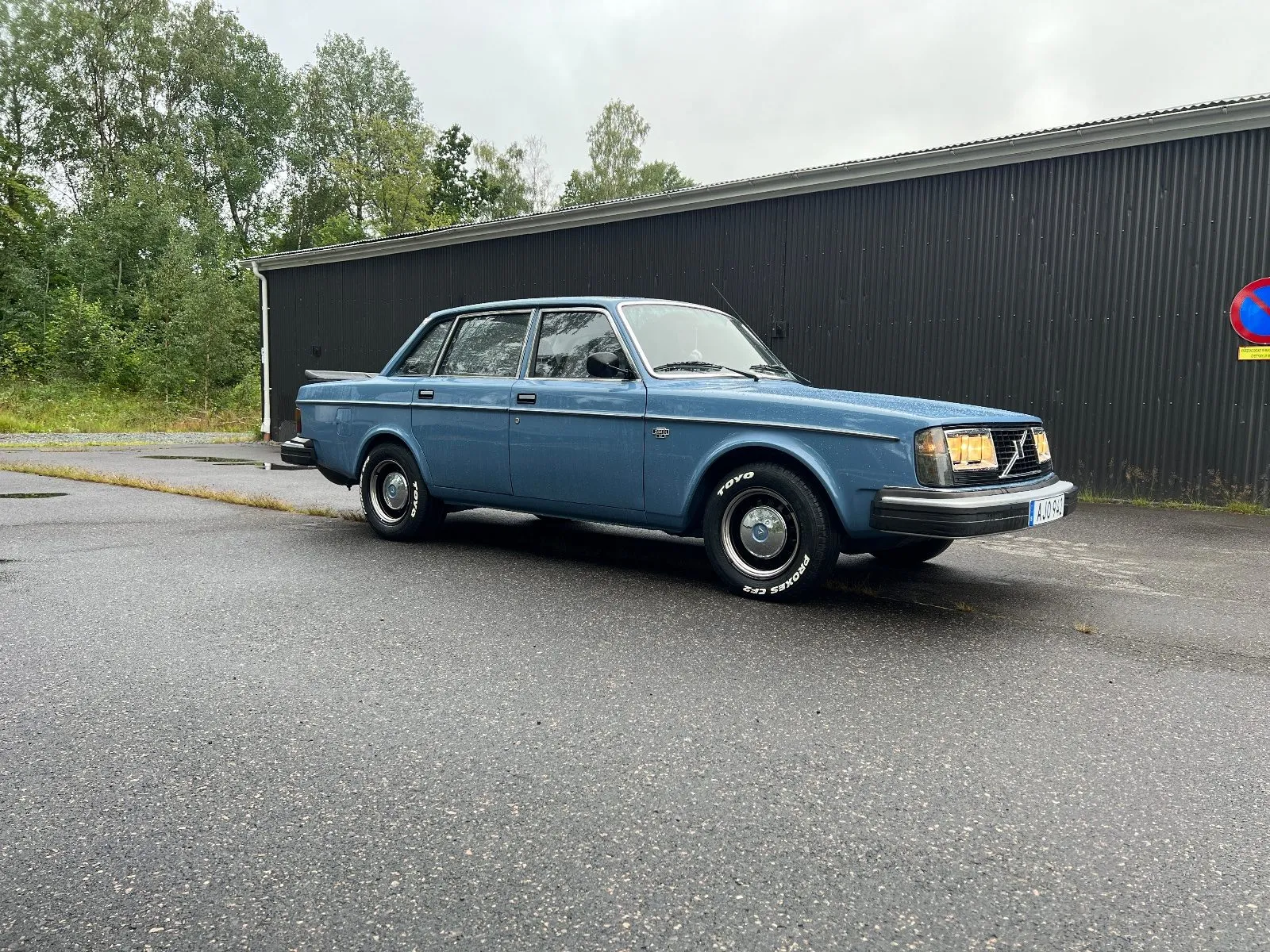 Volvo 244 1979, bild 6 av 8