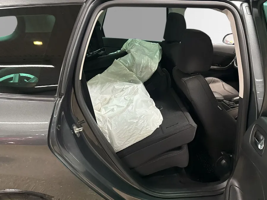 Peugeot 308 SW Peugot 308SW 1,6D 114hk Automat Glastak DRAG Vinterhjul NY Kamrem, bild 7 av 12