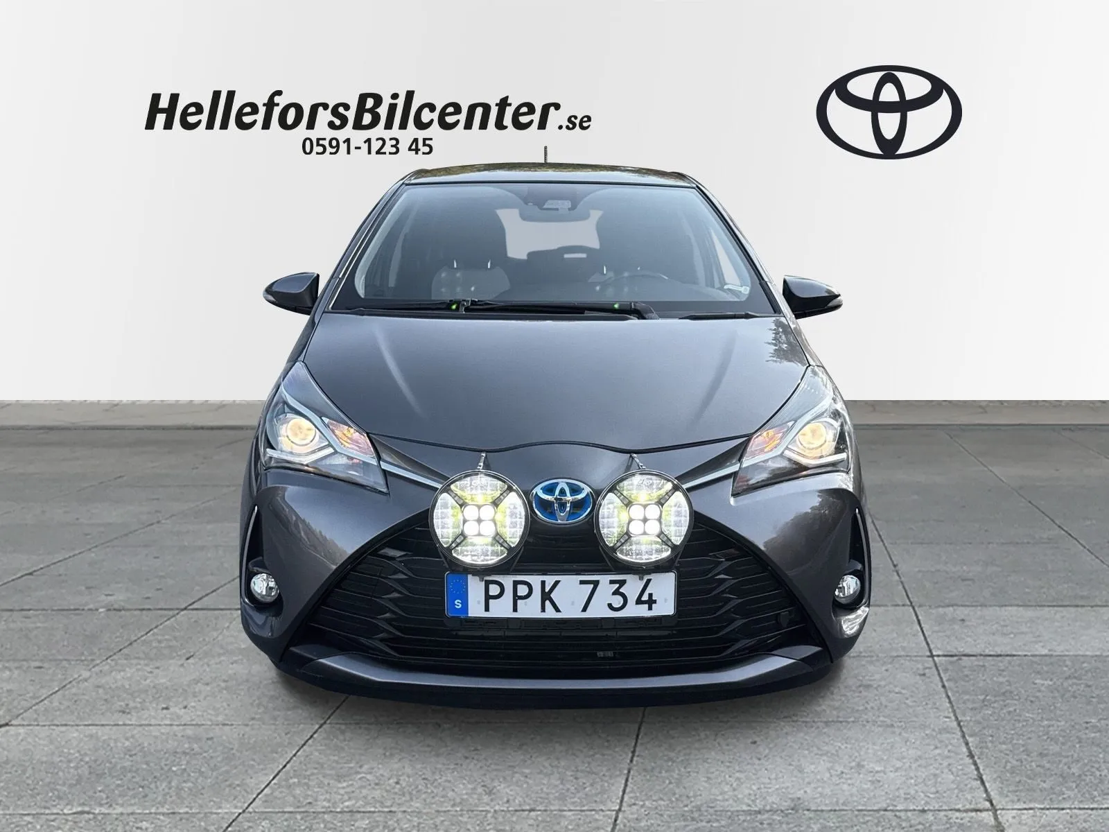 Toyota Yaris Hybrid Active Motorv V-hjul Exljus, bild 5 av 12