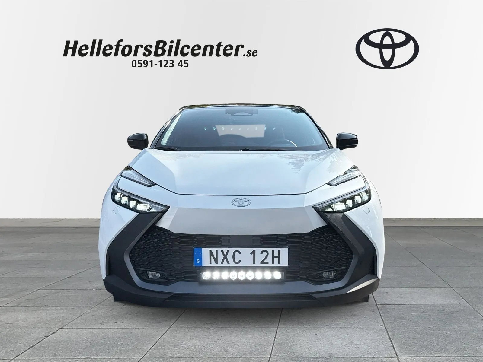Toyota C-HR Hybrid CHR Style Teknik DRAG LED ramp Vhjul Carplay, bild 5 av 12