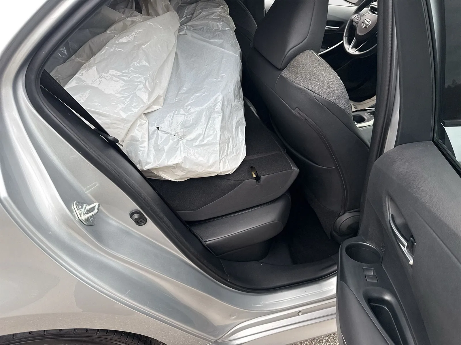 Toyota Corolla Hybrid 5dr 1,8 Style Car play Vhjul, bild 7 av 12