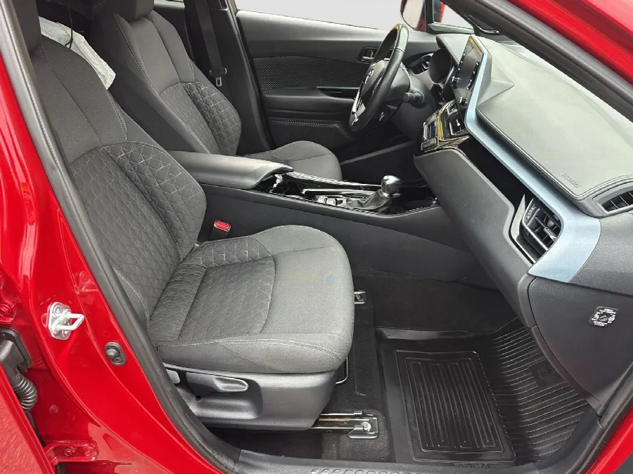 Toyota C-HR Hybrid CHR 1,8 X-edt Teknik JBL Carplay Vhjul Psensorer Bi-Led BSM, bild 6 av 12