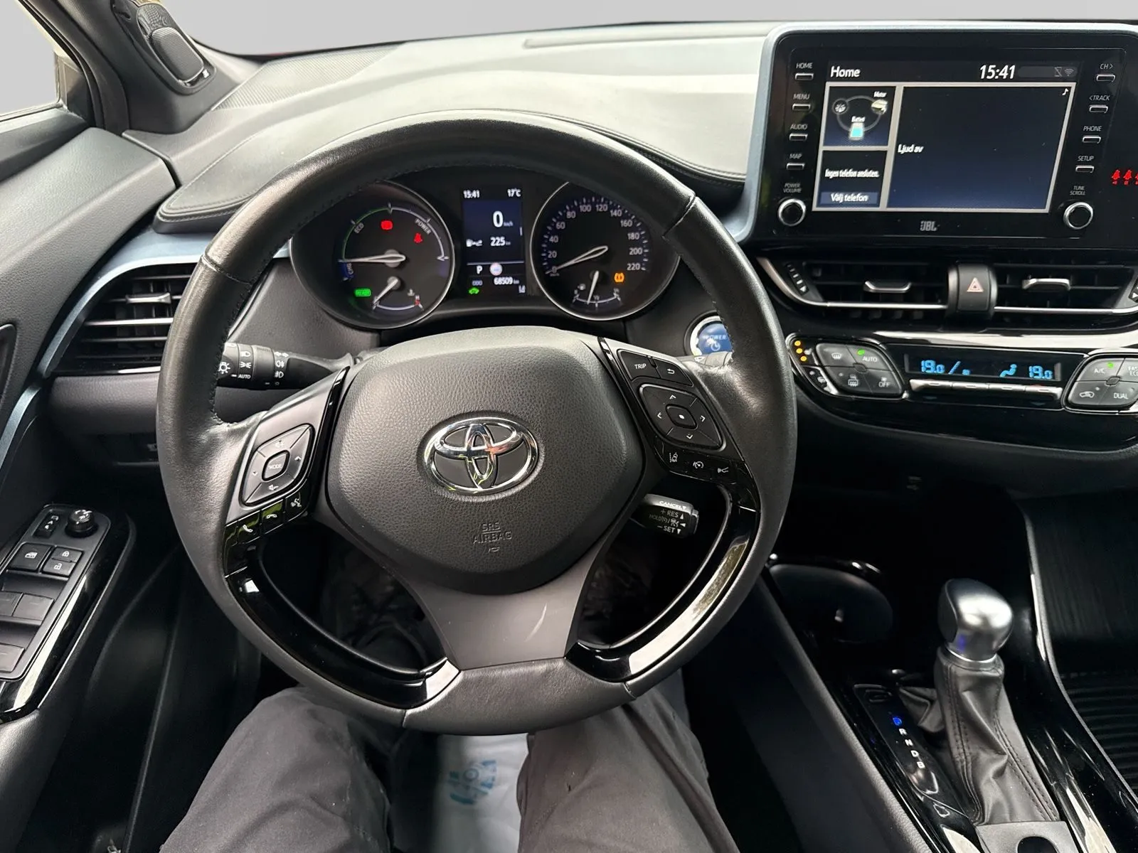 Toyota C-HR Hybrid CHR 1,8 X-edt Teknik JBL Carplay Vhjul Psensorer Bi-Led BSM, bild 9 av 12
