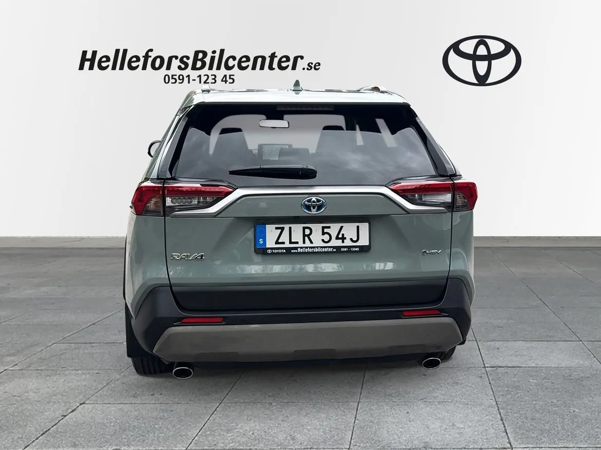 Toyota RAV4 Hybrid AWD-i 222hk Executiv Vinterhjul Carplay Skinn, bild 4 av 12