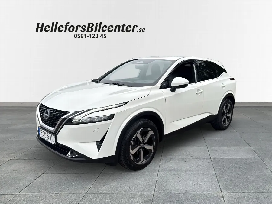 Nissan Qashqai MHEV AUT 360-kamera RattV HUD Carplay Vhjul, bild 1 av 12
