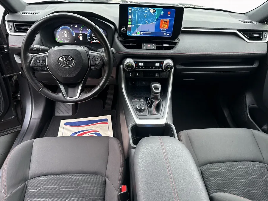 Toyota RAV4 Plug-in Hybrid 306hk Active Drag Vhjul, bild 8 av 12
