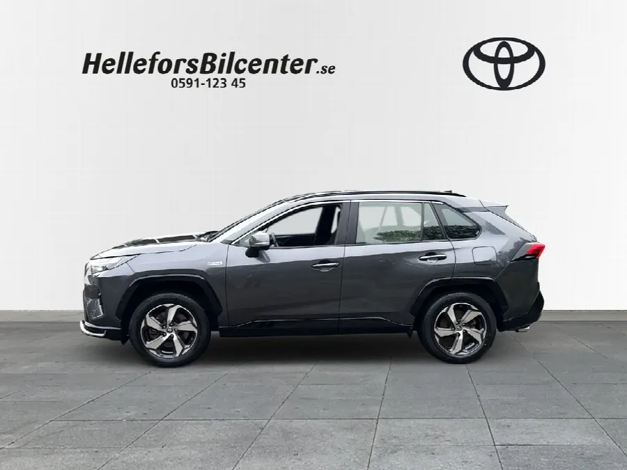 Toyota RAV4 Plug-in Hybrid 306hk Active Drag Vhjul, bild 3 av 12