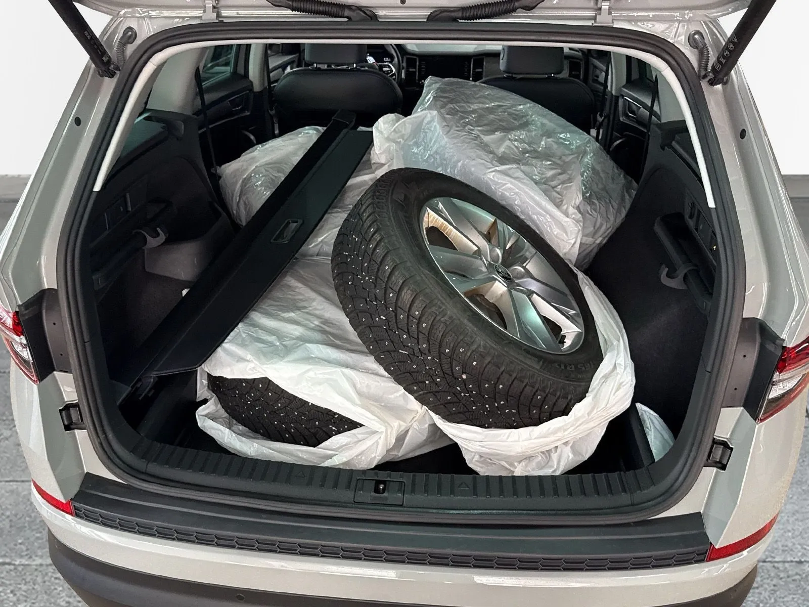 Škoda Kodiaq Skoda 4x4 Aut Style Skinn Drag Värmare, bild 10 av 12