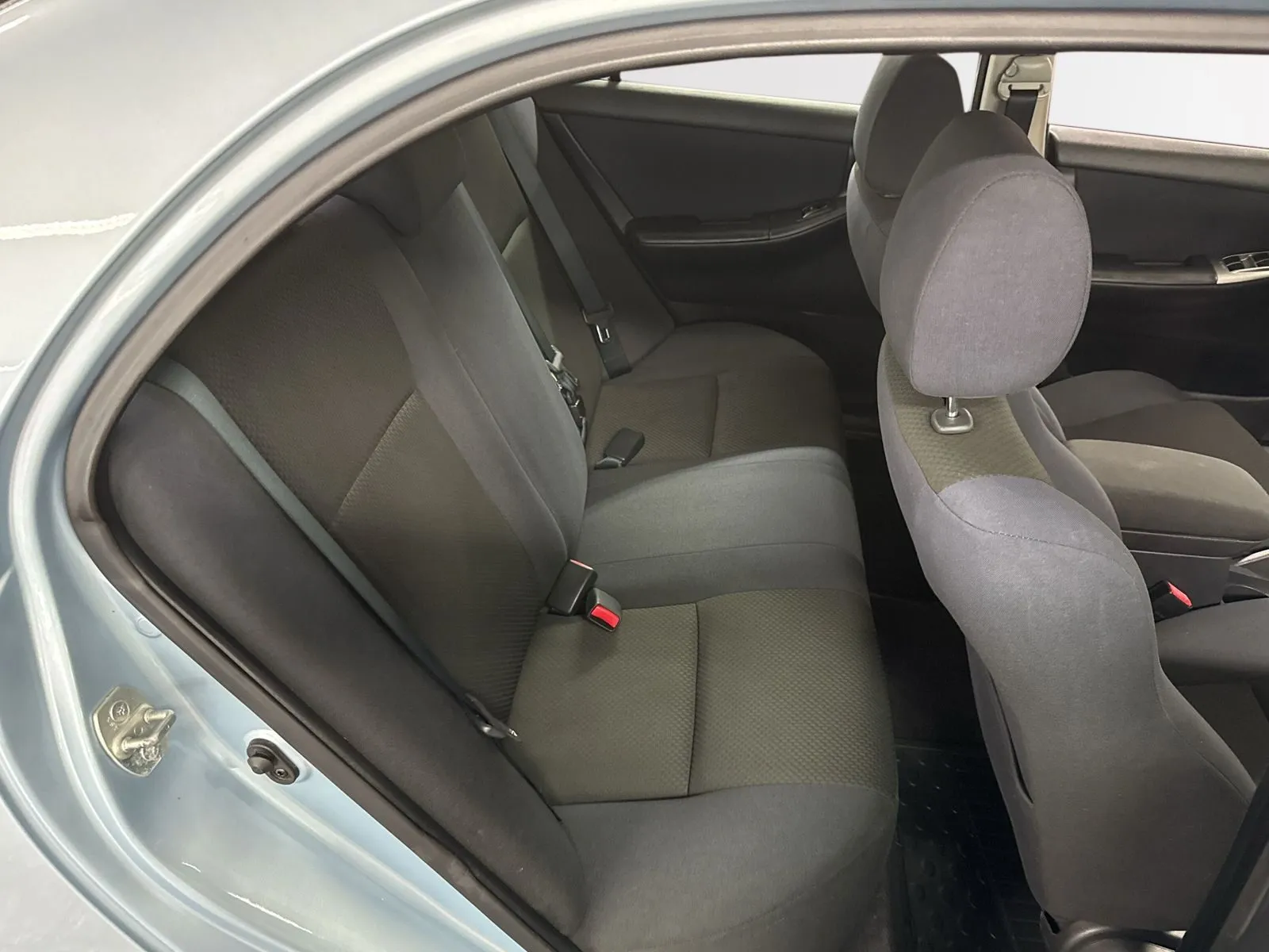 Toyota Corolla Sedan 1,6 Automat SOL Drag Motorv, bild 7 av 12