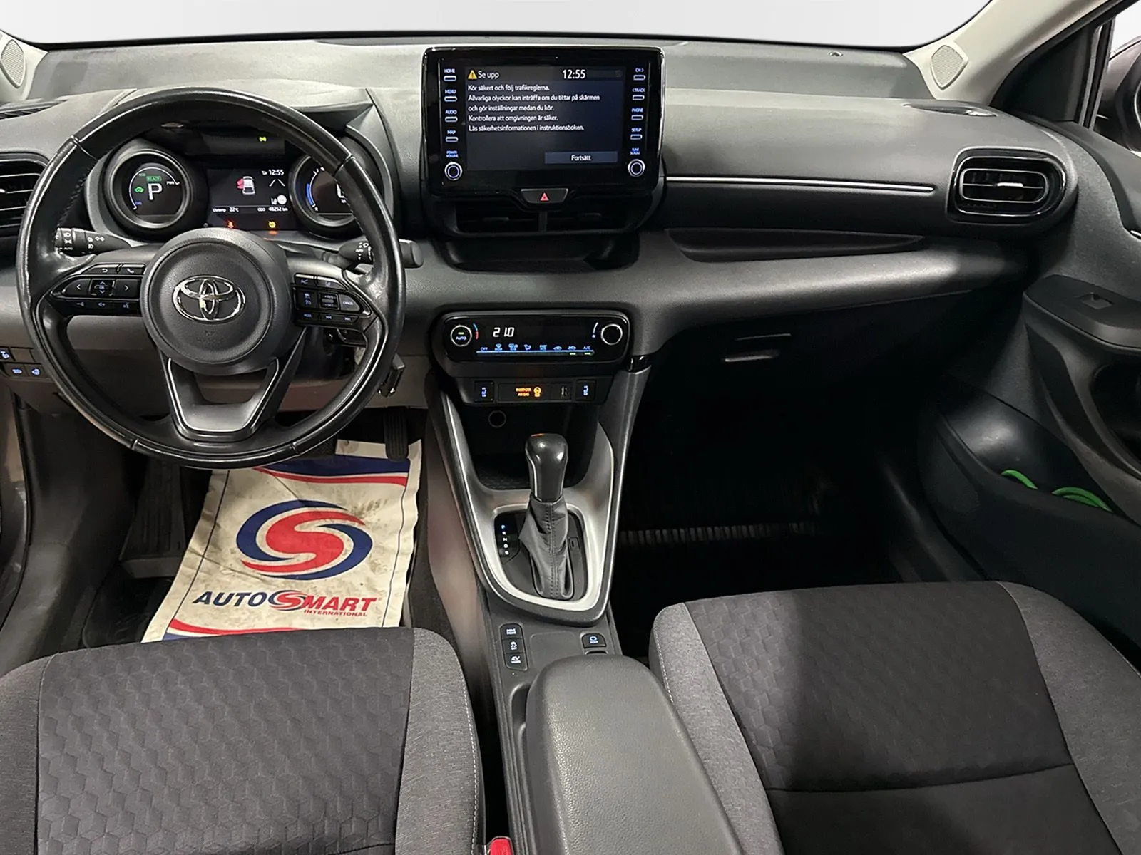 Toyota Yaris Hybrid Active Plus Motorv Vhjul Vhjul Carplay Rattv, bild 8 av 12