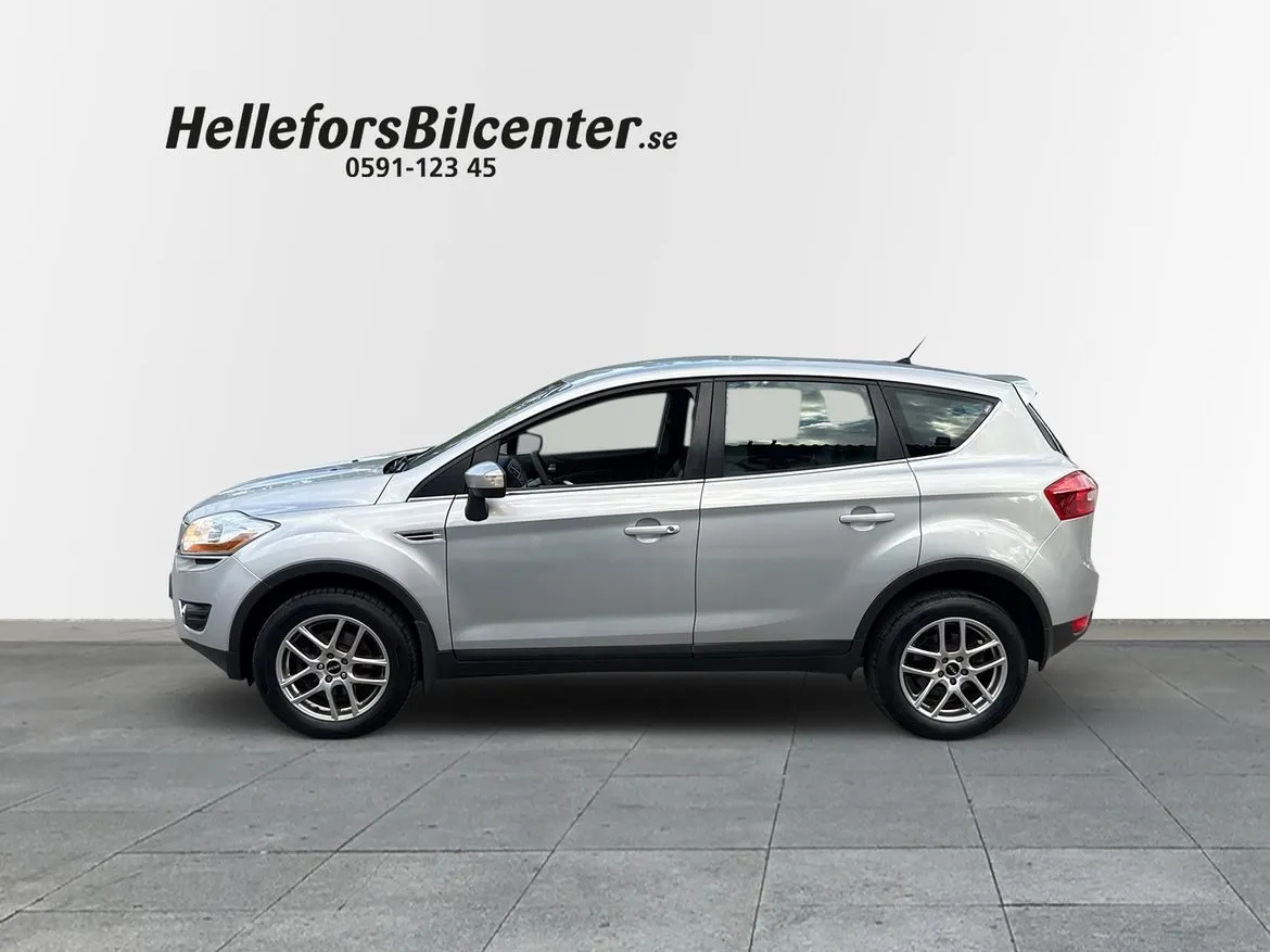 Ford Kuga 2,0D 140hk AWD Vhjul Motorv, bild 3 av 12