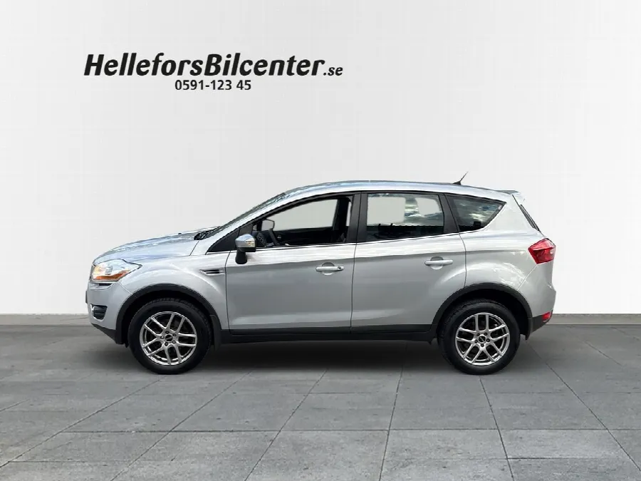 Ford Kuga 2,0D 140hk AWD Vhjul Motorv, bild 3 av 12