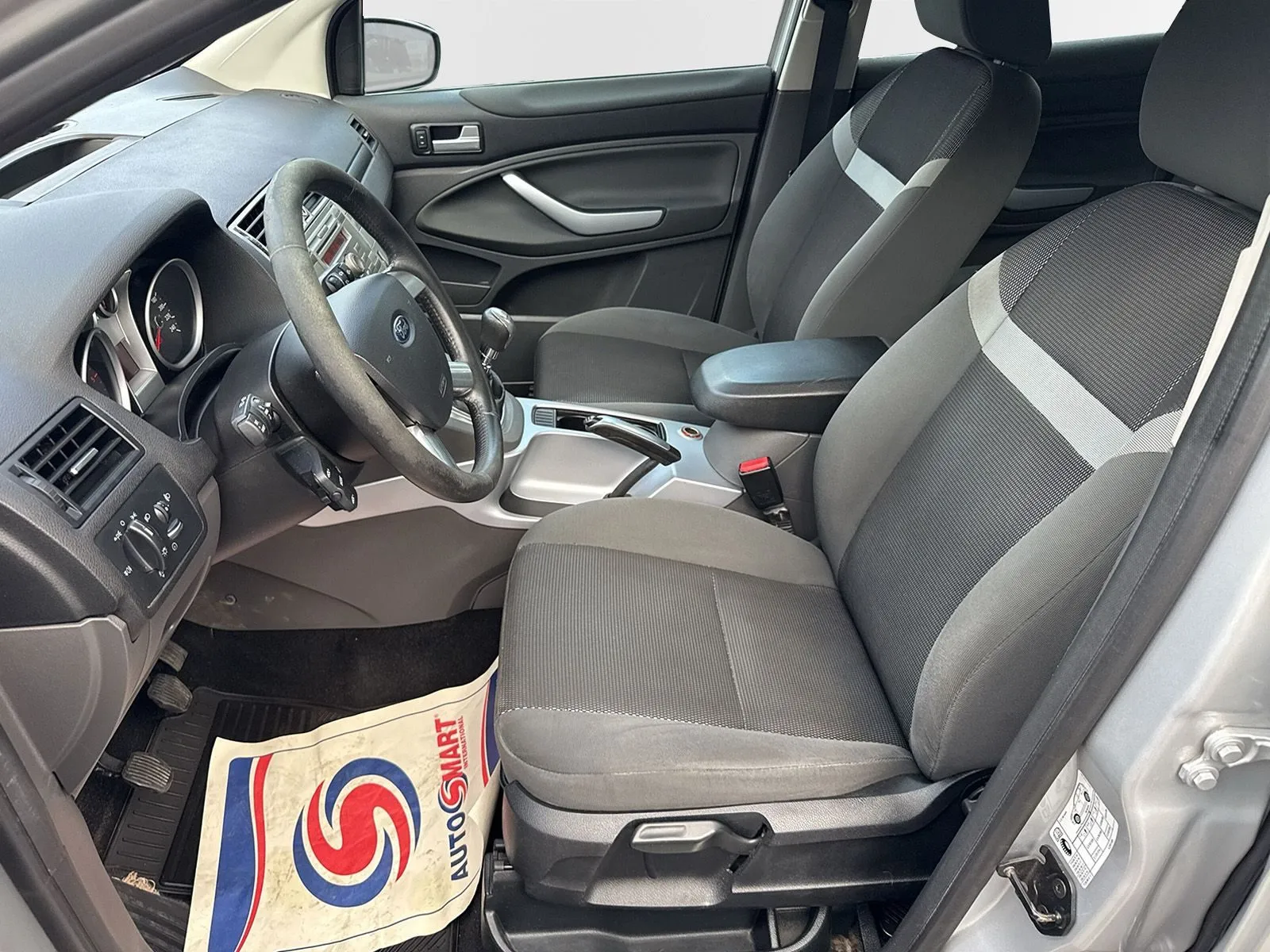 Ford Kuga 2,0D 140hk AWD Vhjul Motorv, bild 12 av 12