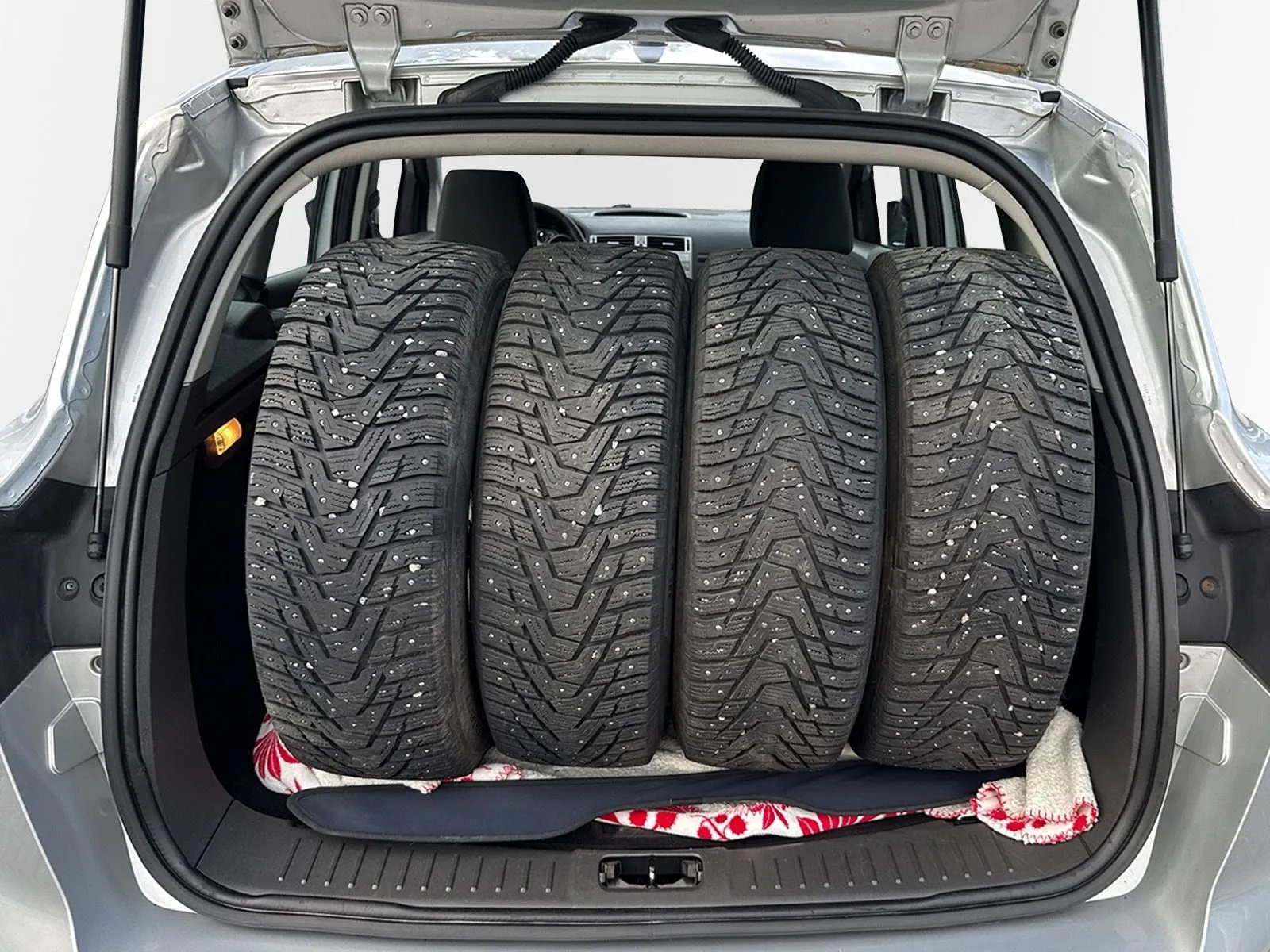 Ford Kuga 2,0D 140hk AWD Vhjul Motorv, bild 10 av 12