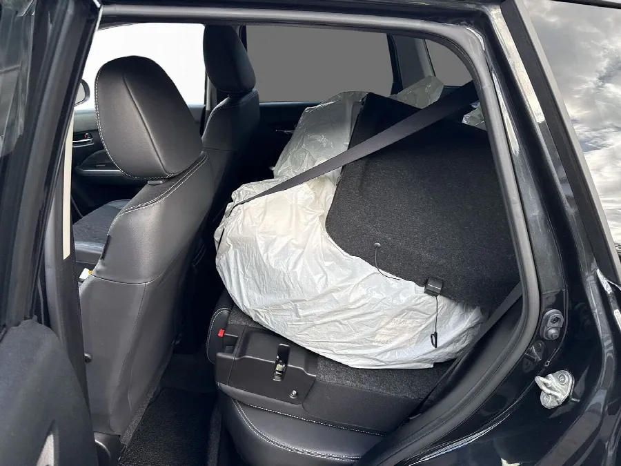 Suzuki Vitara HEV AllGrip AWD AUT Inclusive Drag Motorv Vhjul, bild 11 av 12