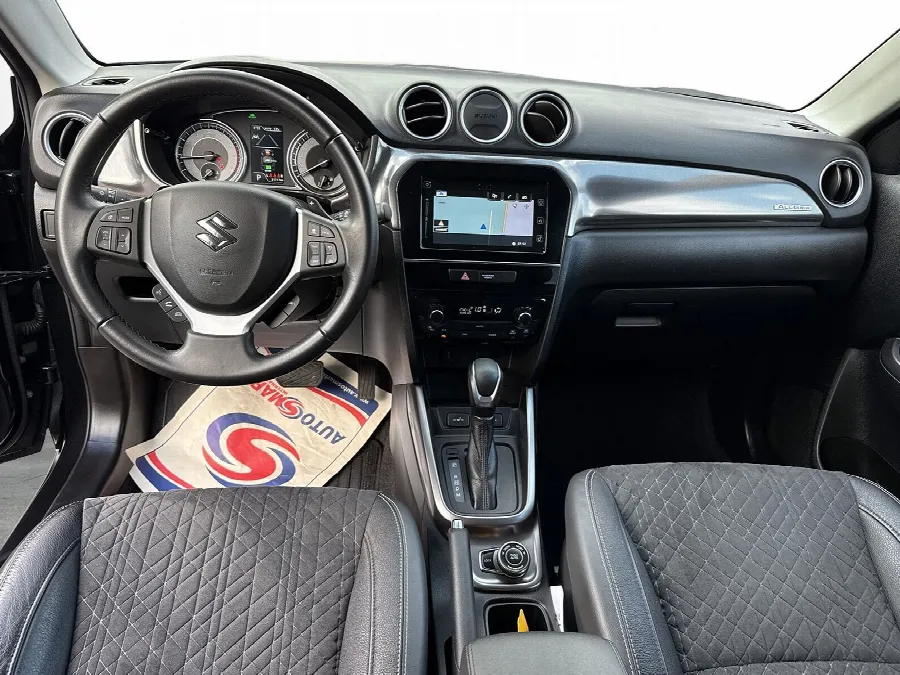 Suzuki Vitara HEV AllGrip AWD AUT Inclusive Drag Motorv Vhjul, bild 8 av 12