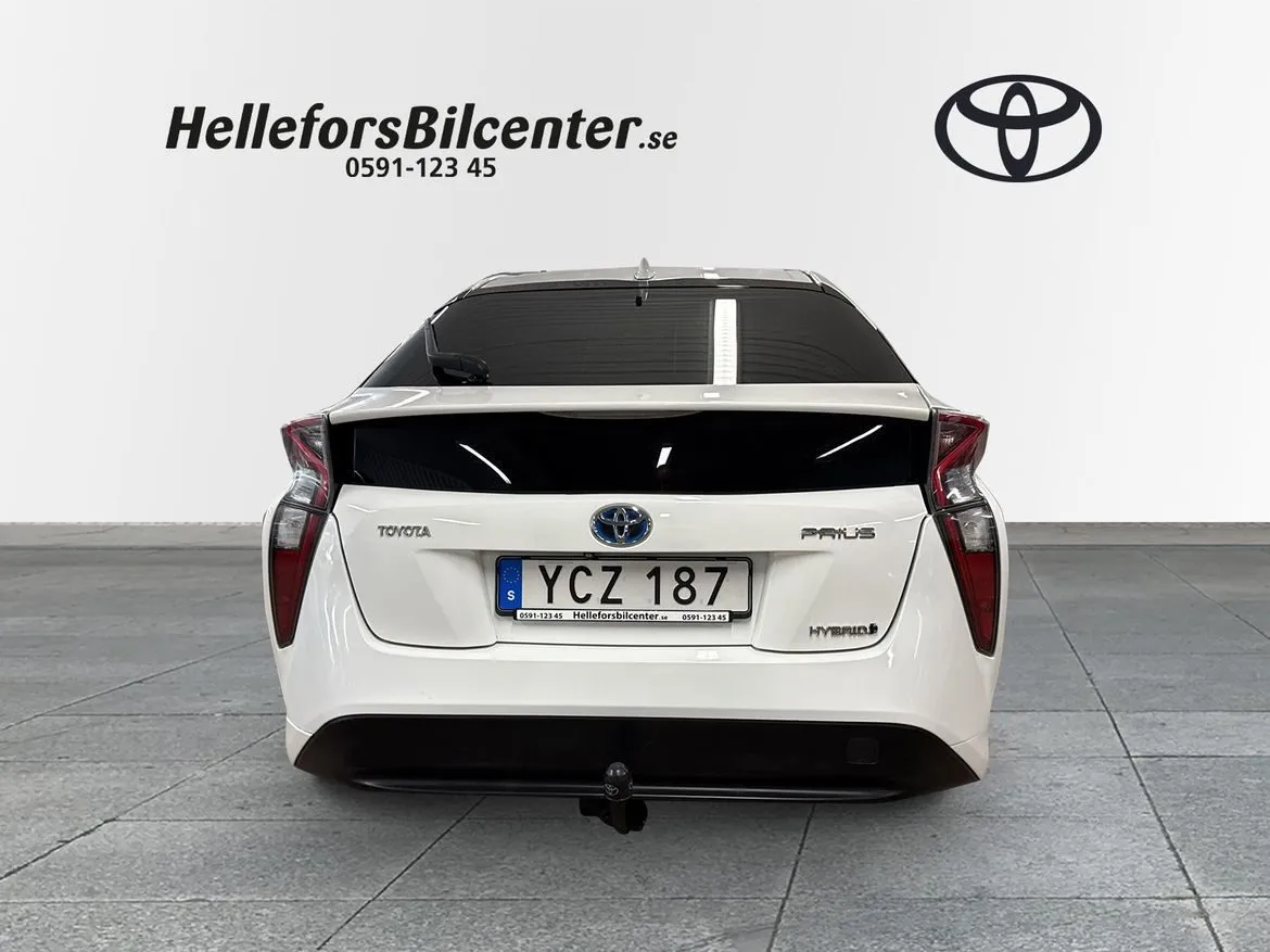 Toyota Prius Hybrid DRAG Motorv Vhjul HUD BSM, bild 4 av 12
