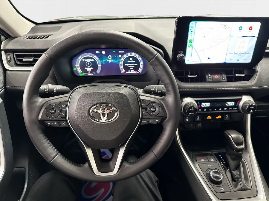 Toyota RAV4 Hybrid AWD-i 222hk Active Komfort Värmare med app Carplay Android au, bild 9 av 12