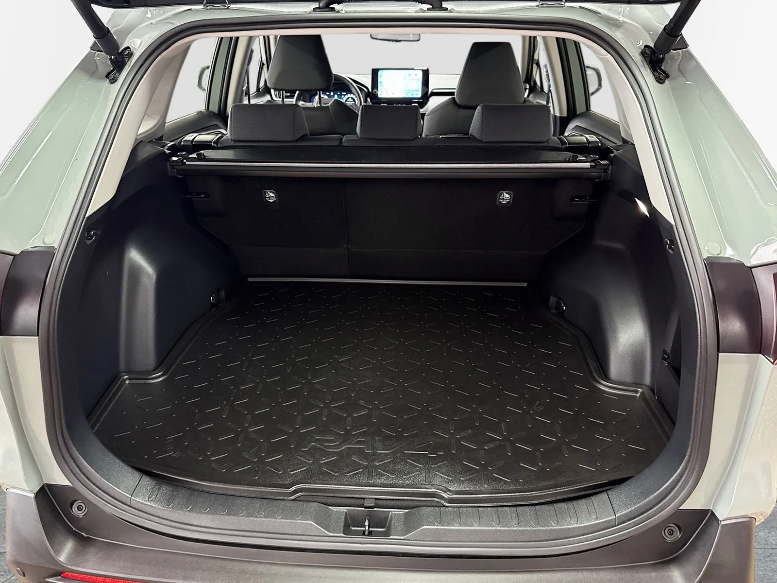 Toyota RAV4 Hybrid AWD-i 222hk Active Komfort Värmare med app Carplay Android au, bild 10 av 12