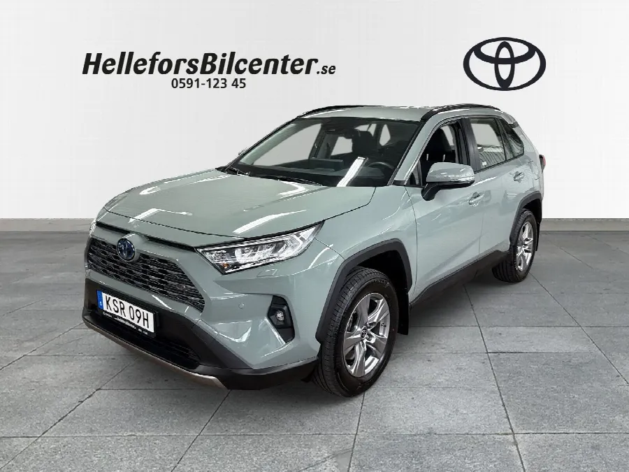 Toyota RAV4 Hybrid AWD-i 222hk Active Komfort Värmare med app Carplay Android au, bild 1 av 12