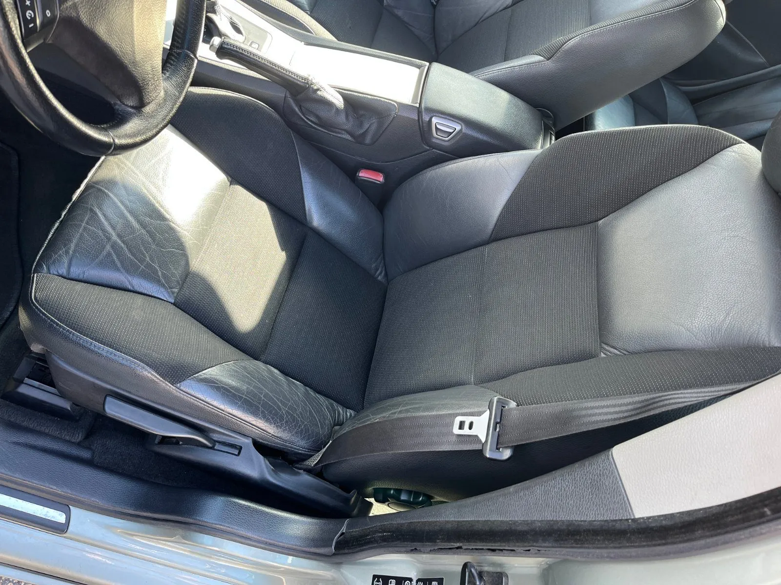Volvo V70 2.4D Classic, Momentum II 2007, bild 8 av 12