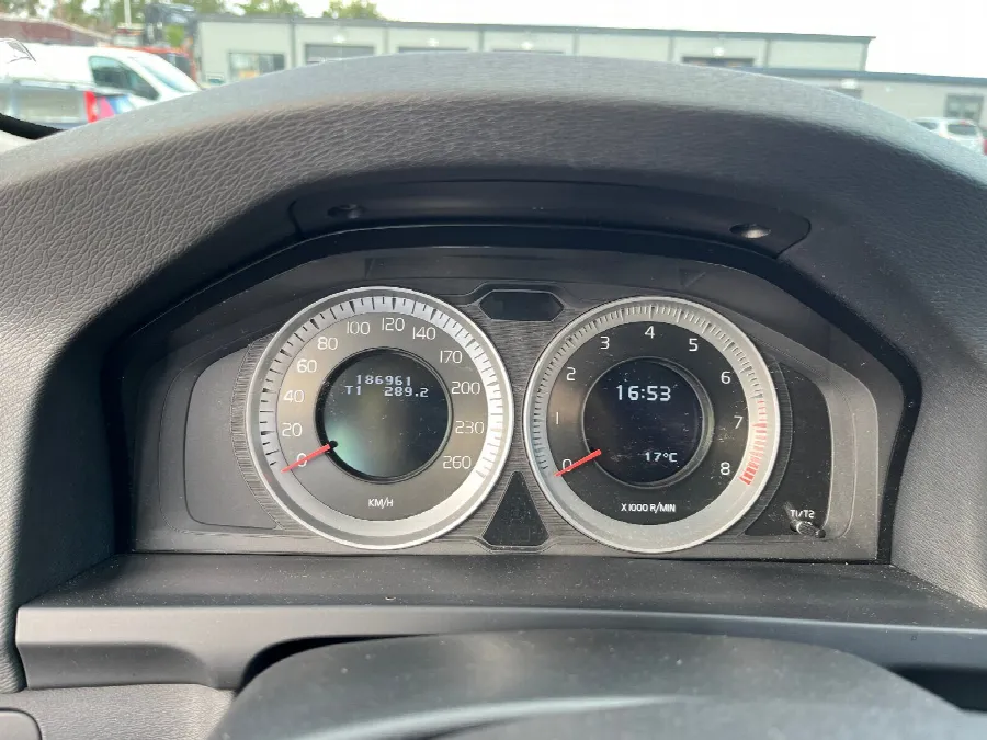 Volvo V60 I 2011 T4 Powershift Summum, bild 7 av 12