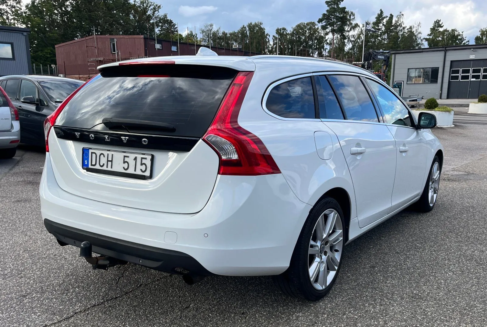 Volvo V60 I 2011 T4 Powershift Summum, bild 3 av 12