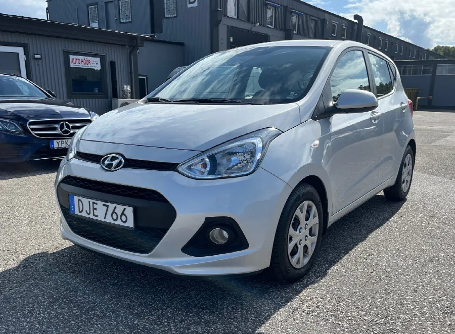 Hyundai i10 II 2016 1.0 ComfortPlus, bild 1 av 12