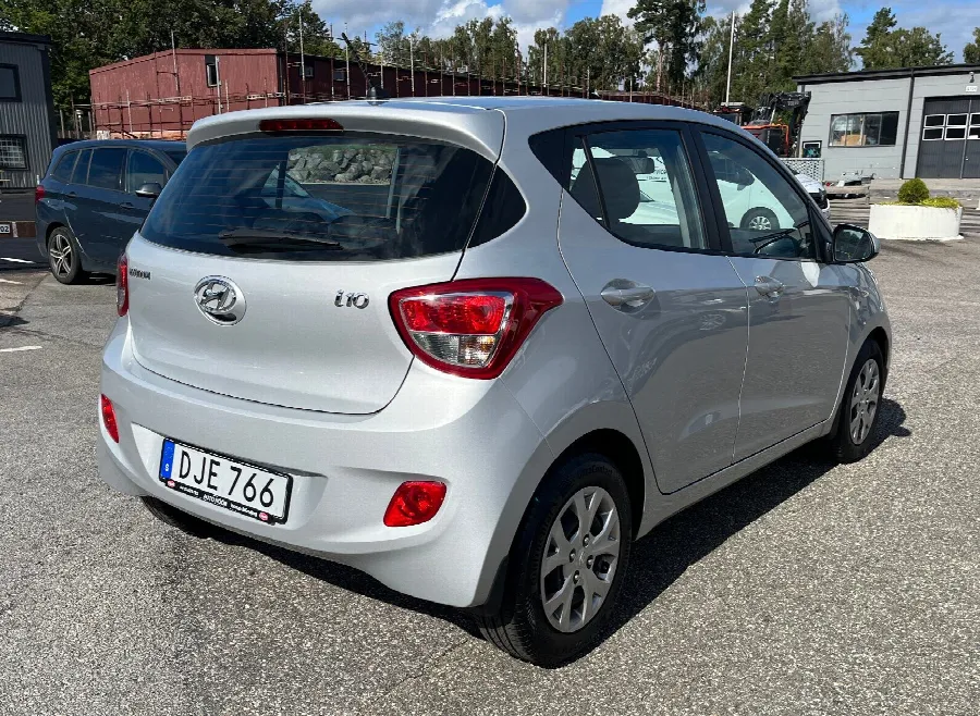 Hyundai i10 II 2016 1.0 ComfortPlus, bild 3 av 12