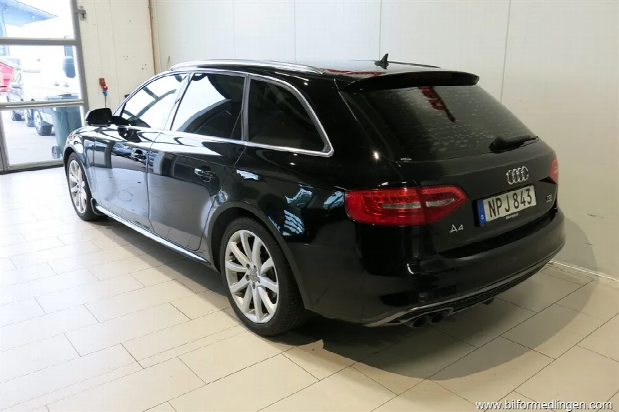 Audi A4 2.0 TDI Quattro 150hk S Line Drag, bild 6 av 12