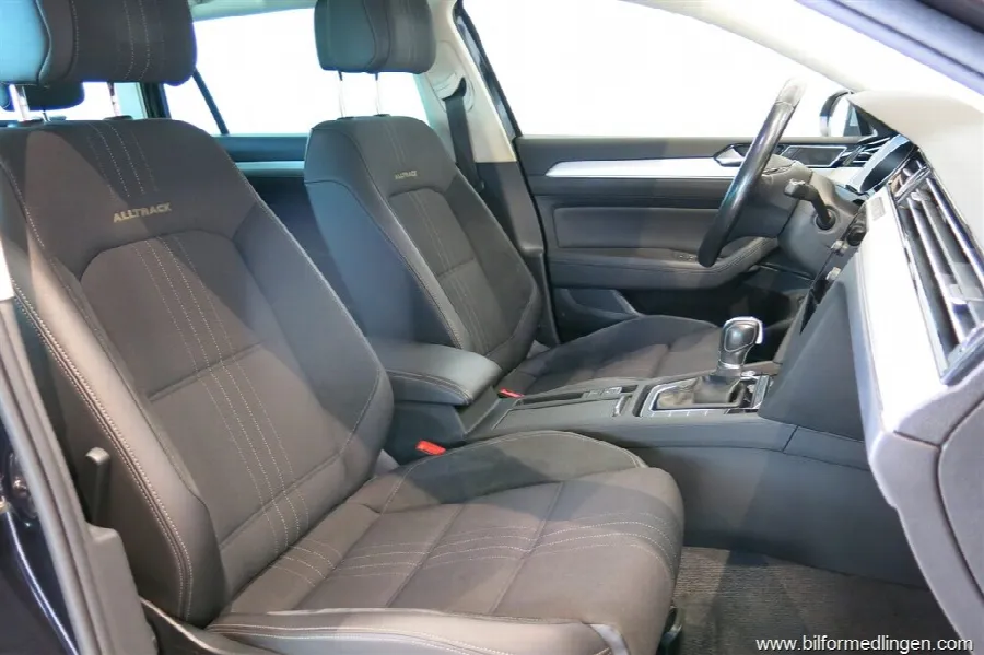 Volkswagen Passat Alltrack 2.0 TDI 4M 190hk DSG Drag, bild 9 av 12