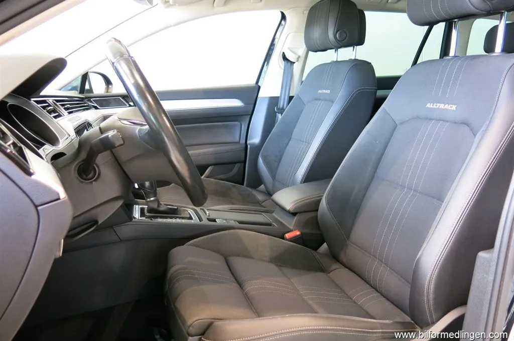 Volkswagen Passat Alltrack 2.0 TDI 4M 190hk DSG Drag, bild 8 av 12
