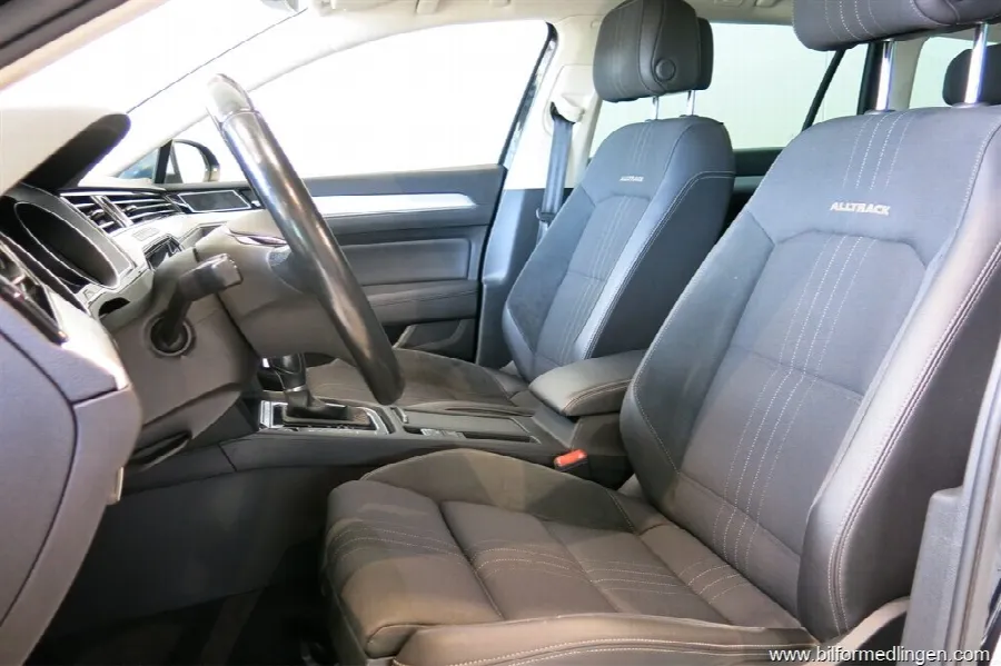 Volkswagen Passat Alltrack 2.0 TDI 4M 190hk DSG Drag, bild 8 av 12