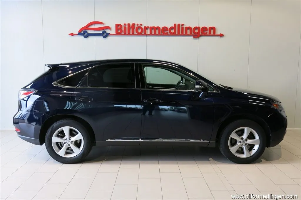 Lexus RX 450h AWD 299hk Drag V-Hjul Navi, bild 2 av 12