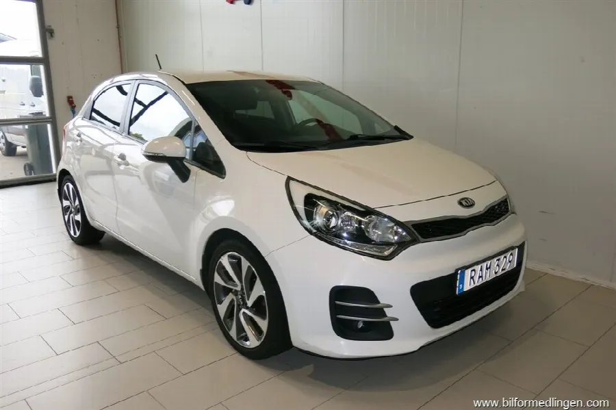 Kia Rio 1.2 CVVT 84hk AC V-Hjul, bild 4 av 12