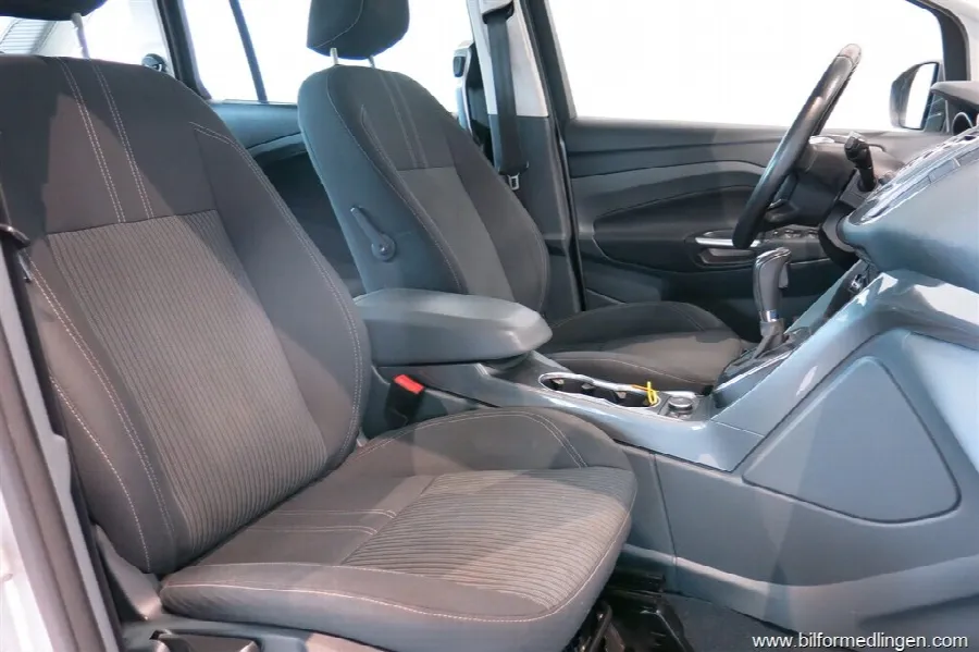 Ford Grand C-Max 2.0 TDCi 115hk Aut. 7 sits V-Hjul, bild 8 av 12