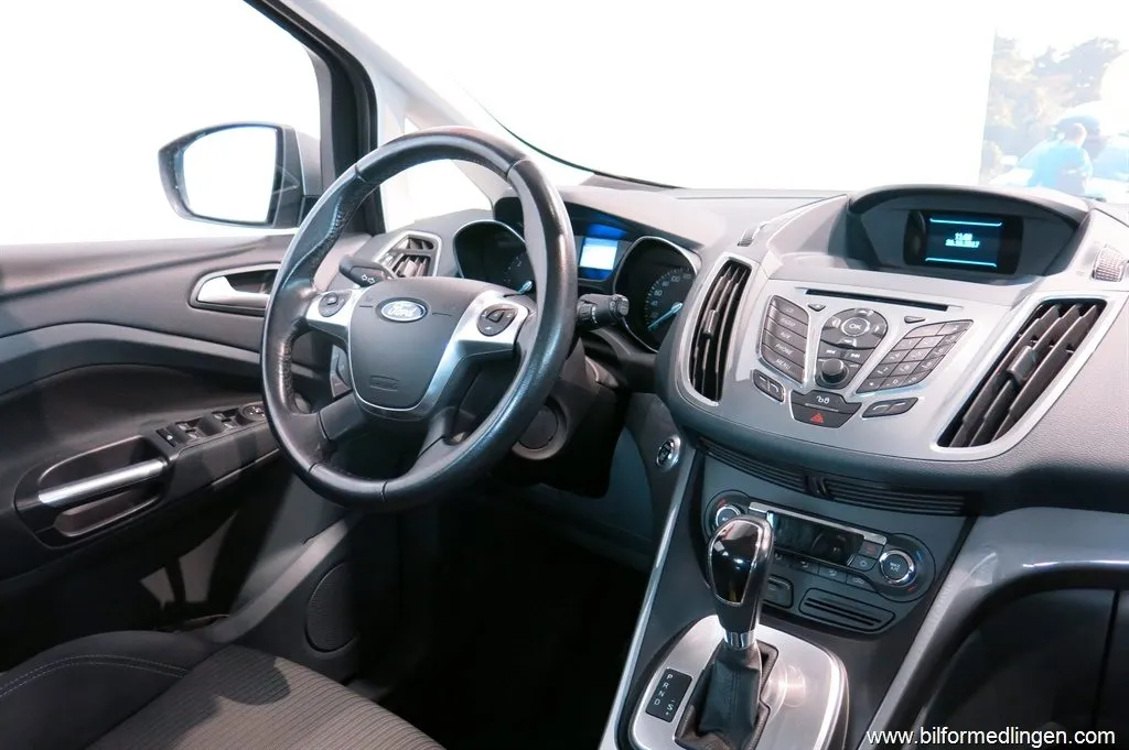 Ford Grand C-Max 2.0 TDCi 115hk Aut. 7 sits V-Hjul, bild 7 av 12