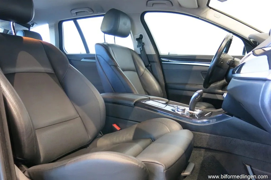 BMW 520 d 190hk Aut. Skinn Drag, bild 7 av 12