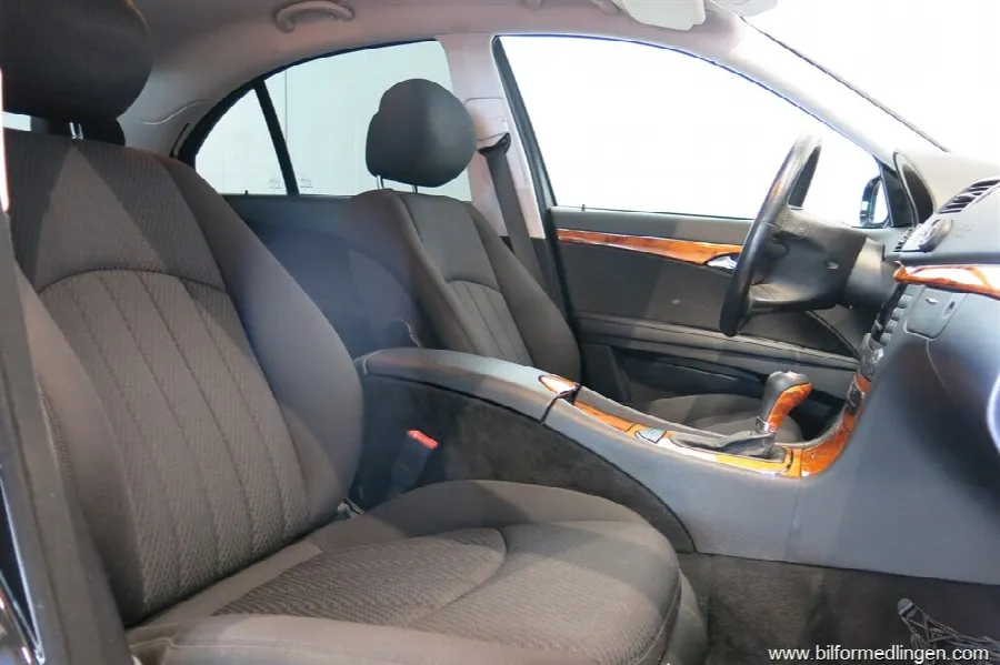 Mercedes-Benz E 350 272Hk Automat ACC, bild 11 av 12