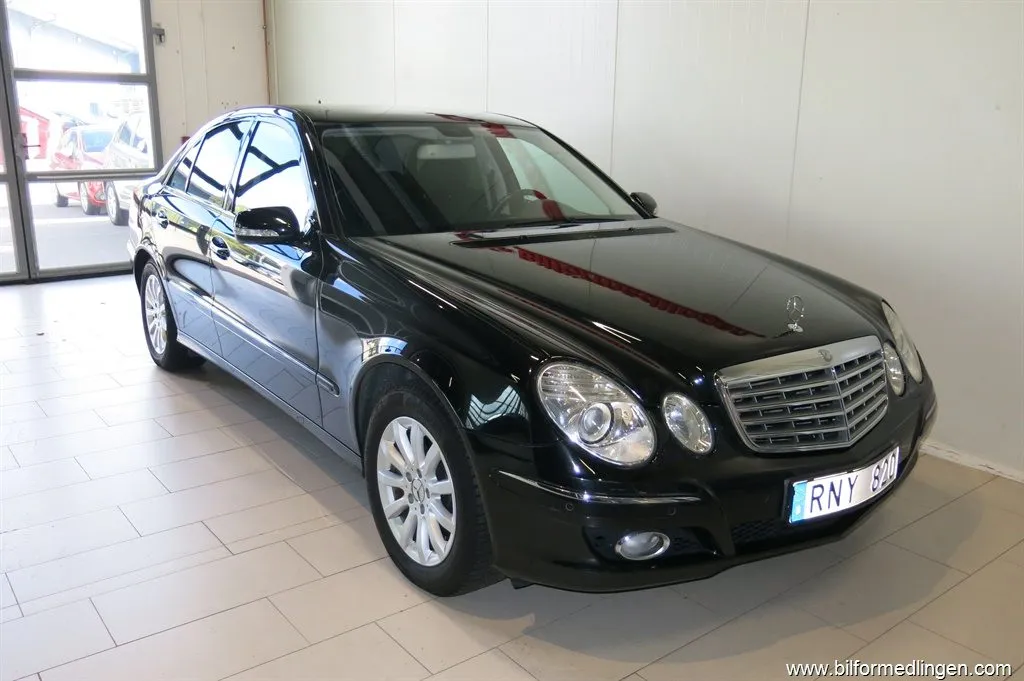 Mercedes-Benz E 350 272Hk Automat ACC, bild 3 av 12