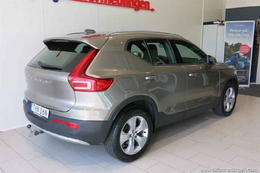 Volvo XC40 D3 150hk Momentum Drag Panorama V-Hjul, bild 4 av 12