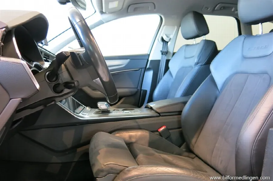 Audi A6 40 TDI Allroad 204hk Quattro Luftfj. Drag värmare Navi m.m, bild 7 av 12