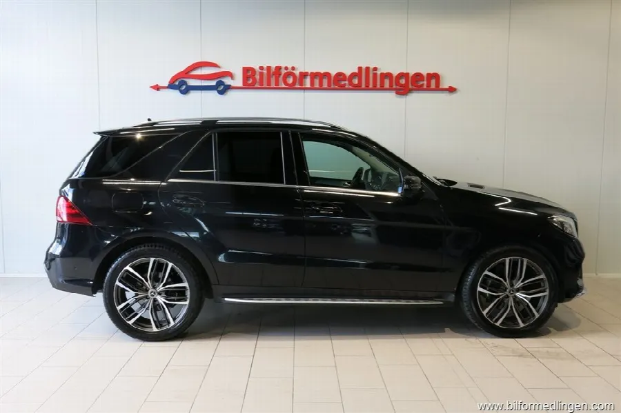 Mercedes-Benz GLE 250 d 4M 204hk Aut. AMG Line Drag V-Hjul Navi, bild 2 av 12