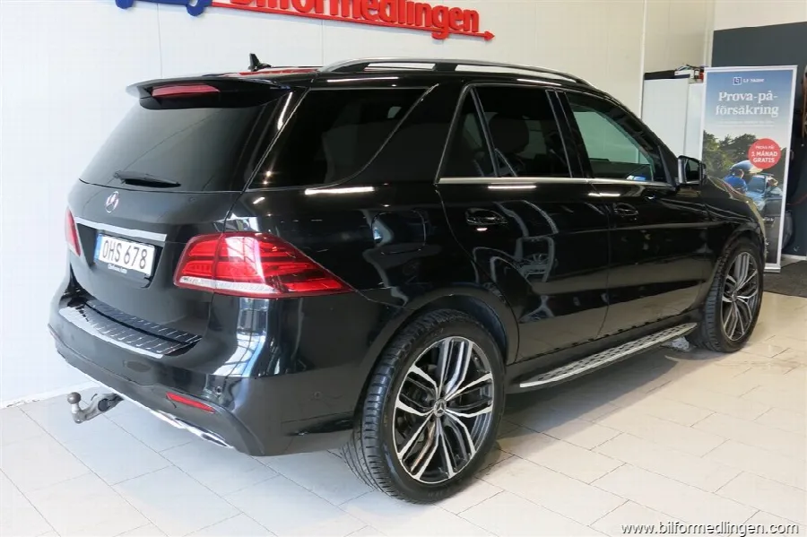 Mercedes-Benz GLE 250 d 4M 204hk Aut. AMG Line Drag V-Hjul Navi, bild 4 av 12