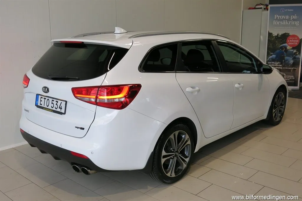 Kia Cee´d 1.6 GDI 135hk Aut. V-Hjul Navi, bild 5 av 12