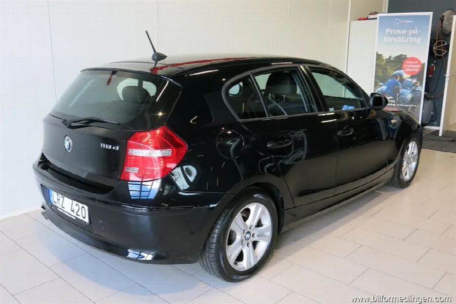 BMW 118 d 143hk Comfort V-Hjul, bild 5 av 12