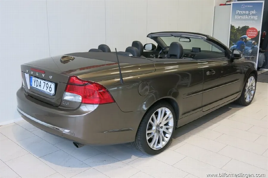 Volvo C70 CC D3 150hk Aut Summum Navi Skinn, bild 4 av 12