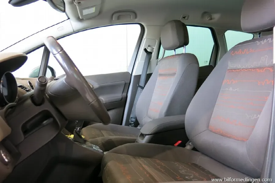 Opel Meriva 1.7 CDTI 101hk Aut. V-Hjul AC, bild 10 av 12