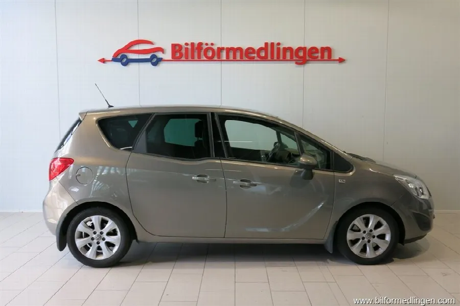 Opel Meriva 1.7 CDTI 101hk Aut. V-Hjul AC, bild 2 av 12